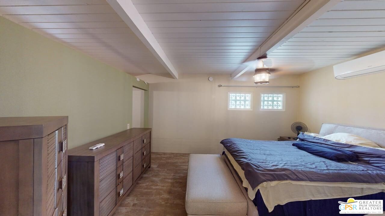 70260 Highway 111 Unit: 124