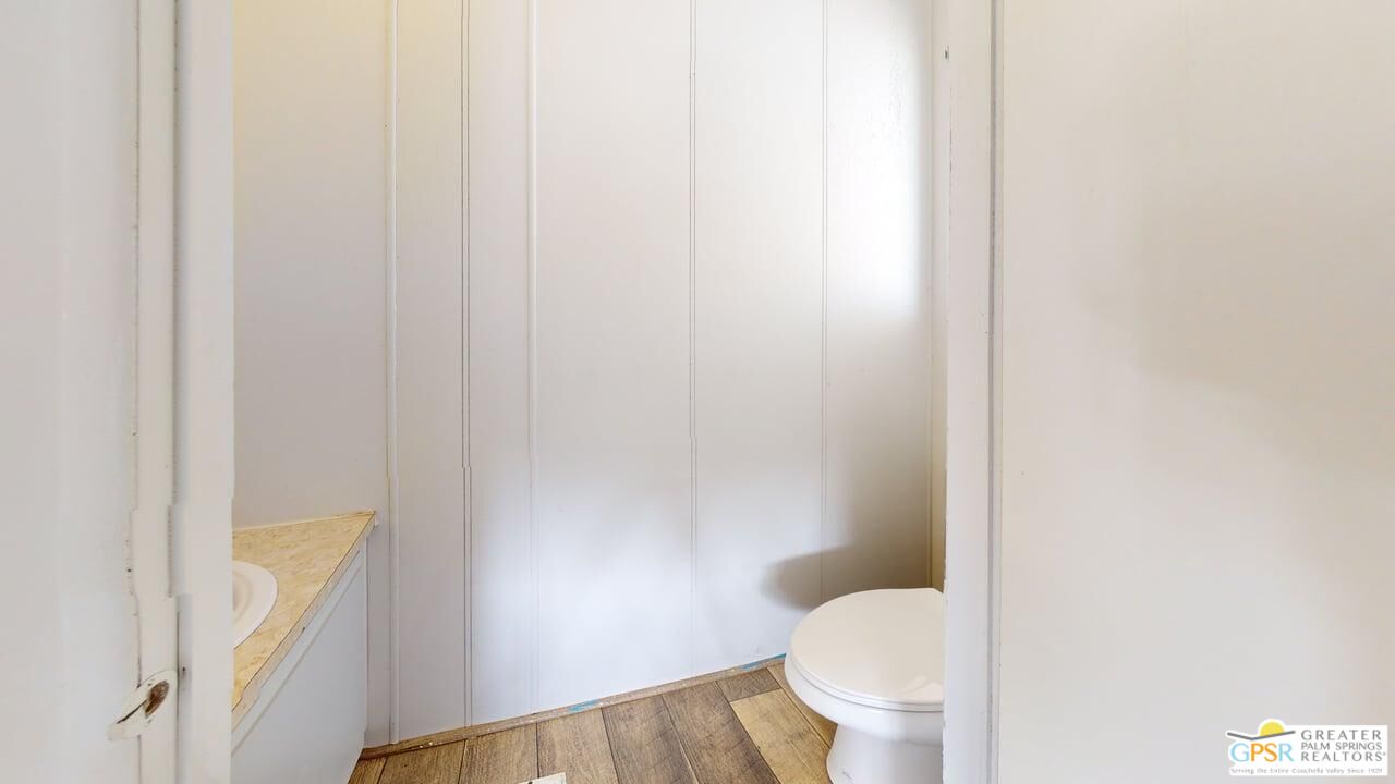 185555 Roberts Rd Unit: 8