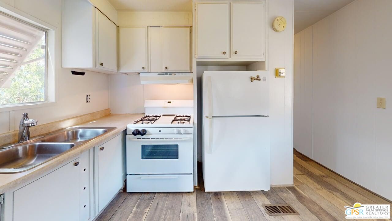 185555 Roberts Rd Unit: 8