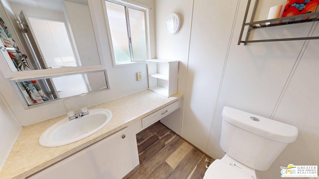 185555 Roberts Rd Unit: 8