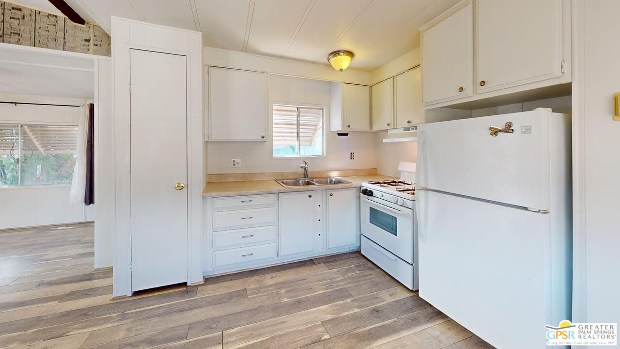 185555 Roberts Rd Unit: 8