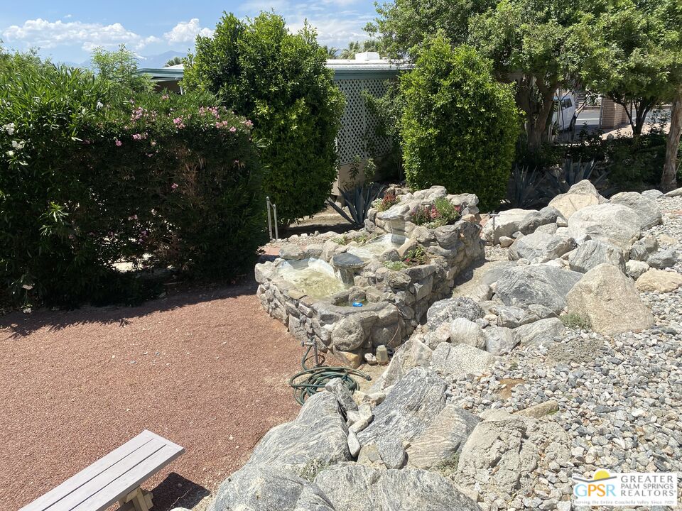185555 Roberts Rd Unit: 8