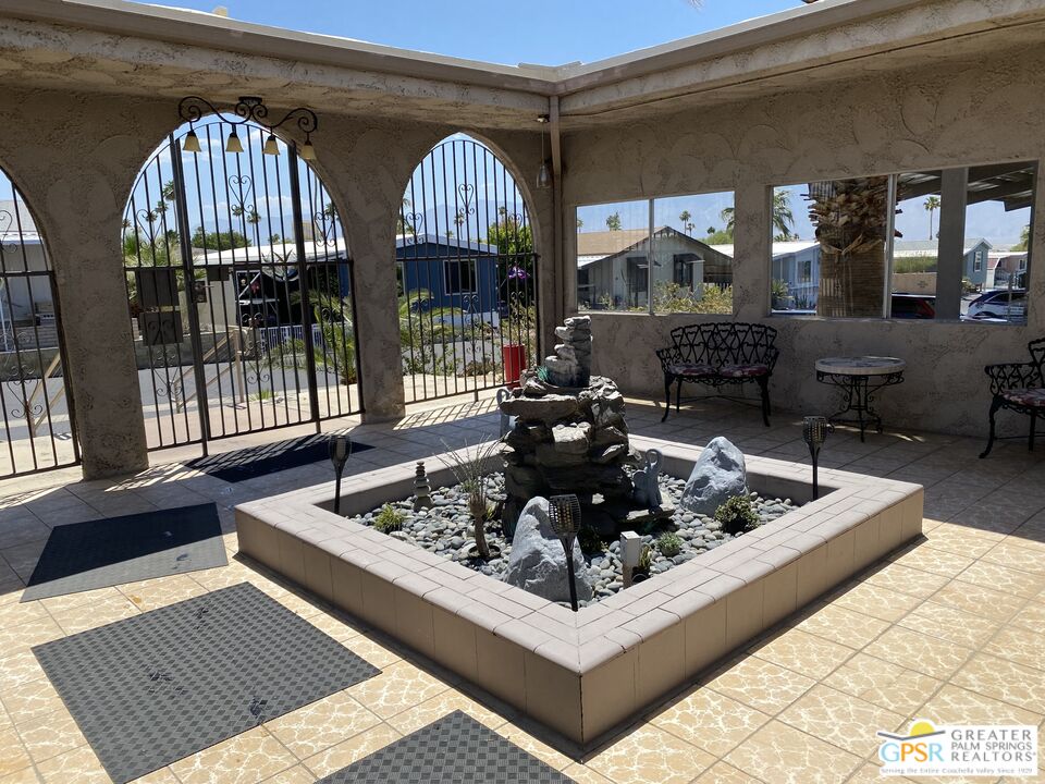 185555 Roberts Rd Unit: 8