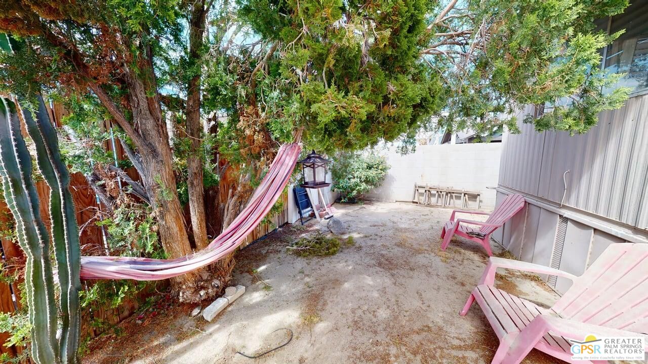 185555 Roberts Rd Unit: 8