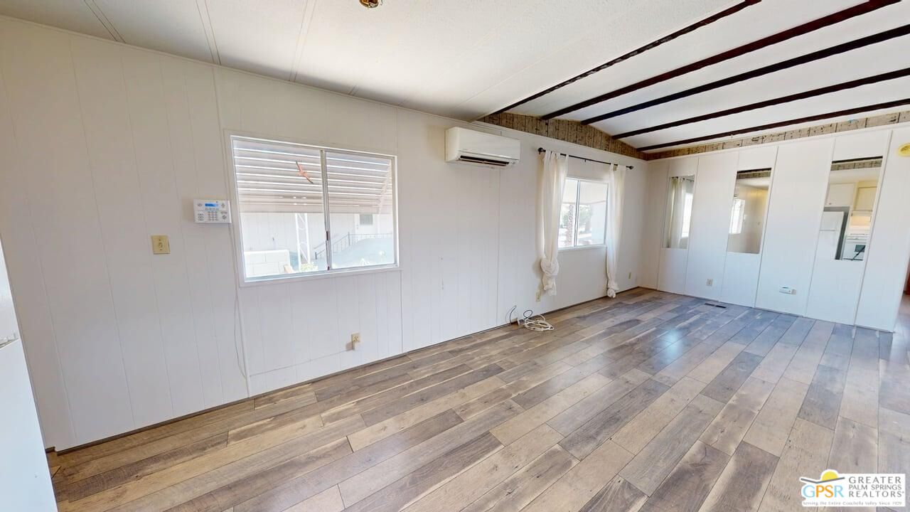 185555 Roberts Rd Unit: 8
