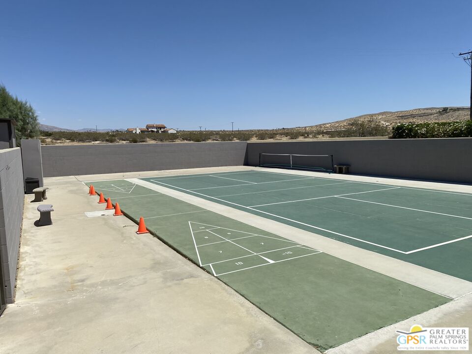 185555 Roberts Rd Unit: 8