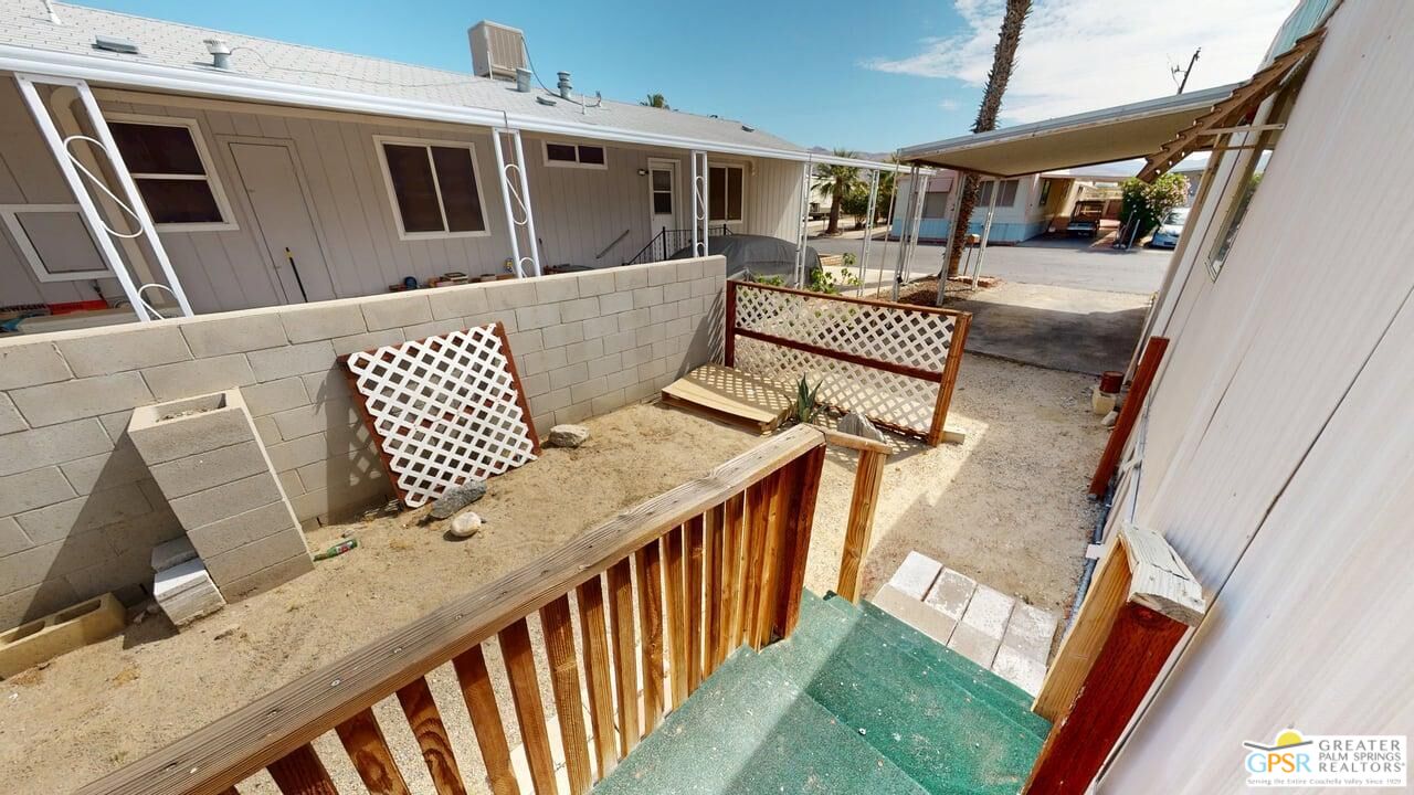 185555 Roberts Rd Unit: 8