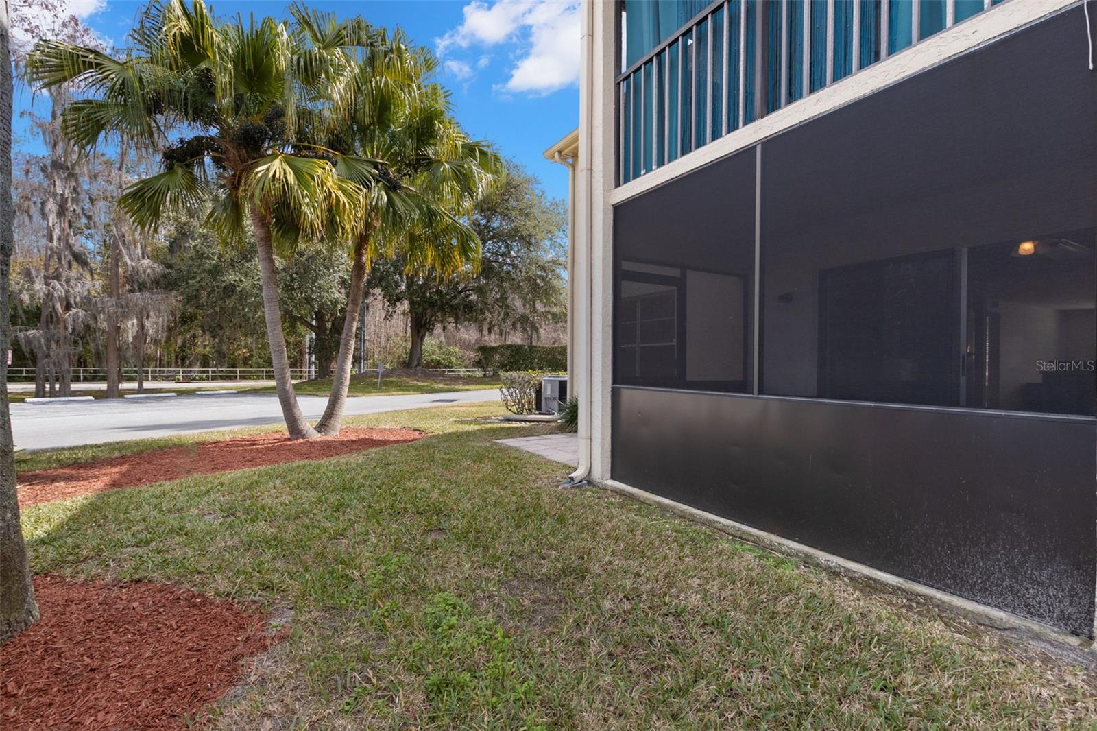 4529 WHITTON WAY #211