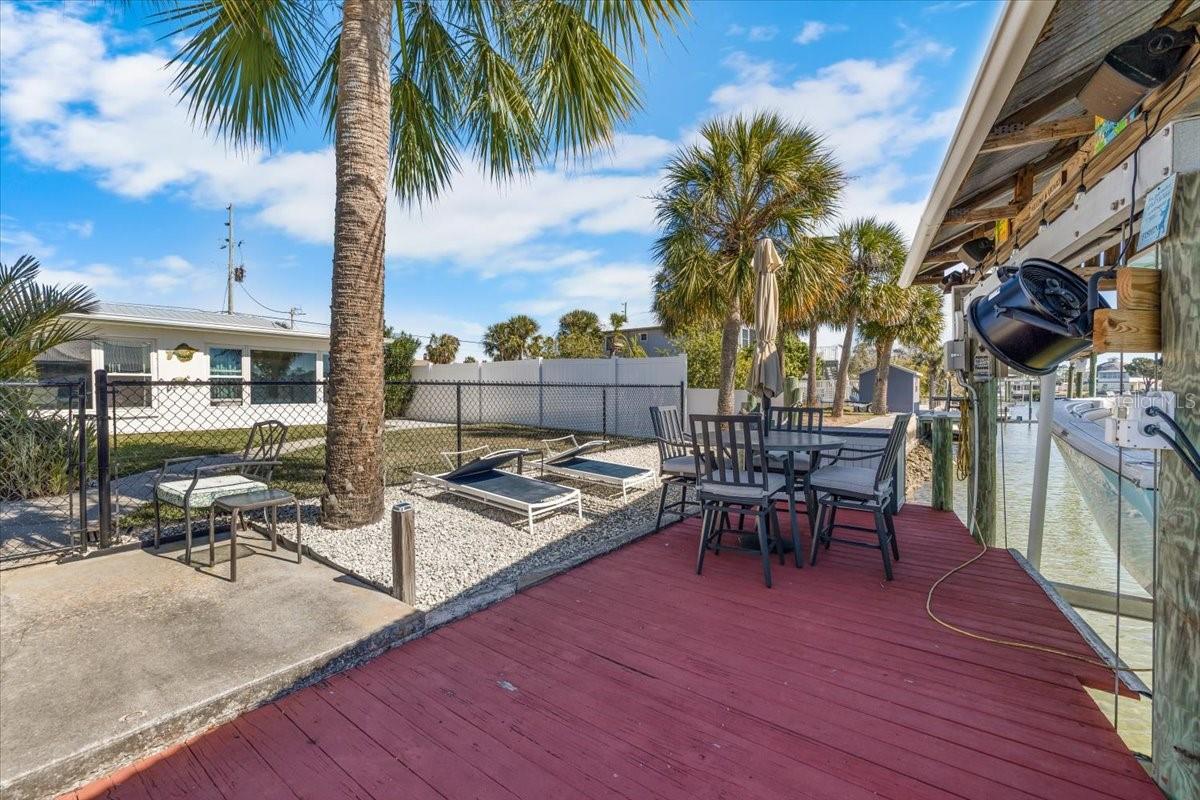 4016 FLAMINGO BLVD