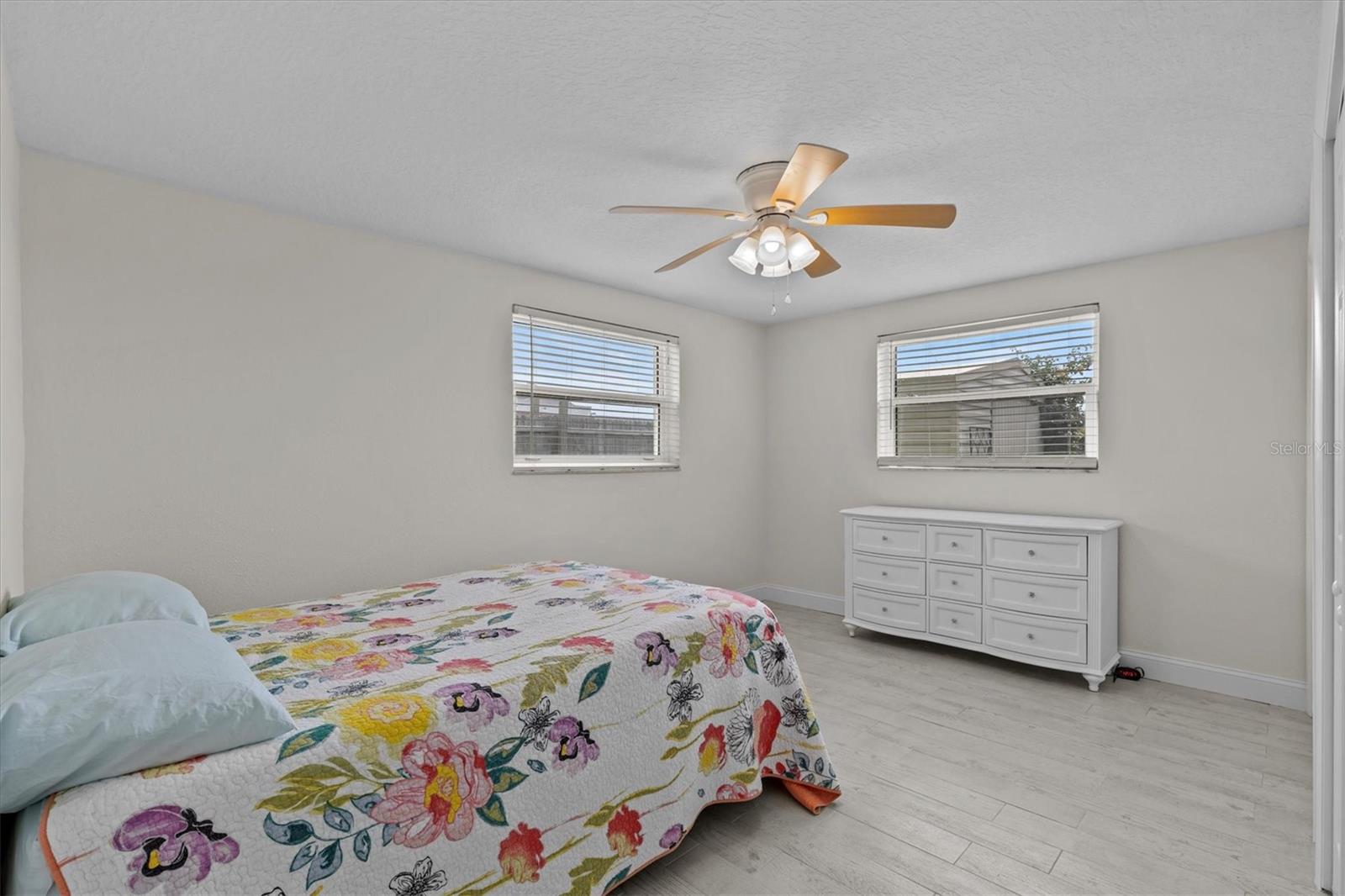 3328 GULFVIEW DR