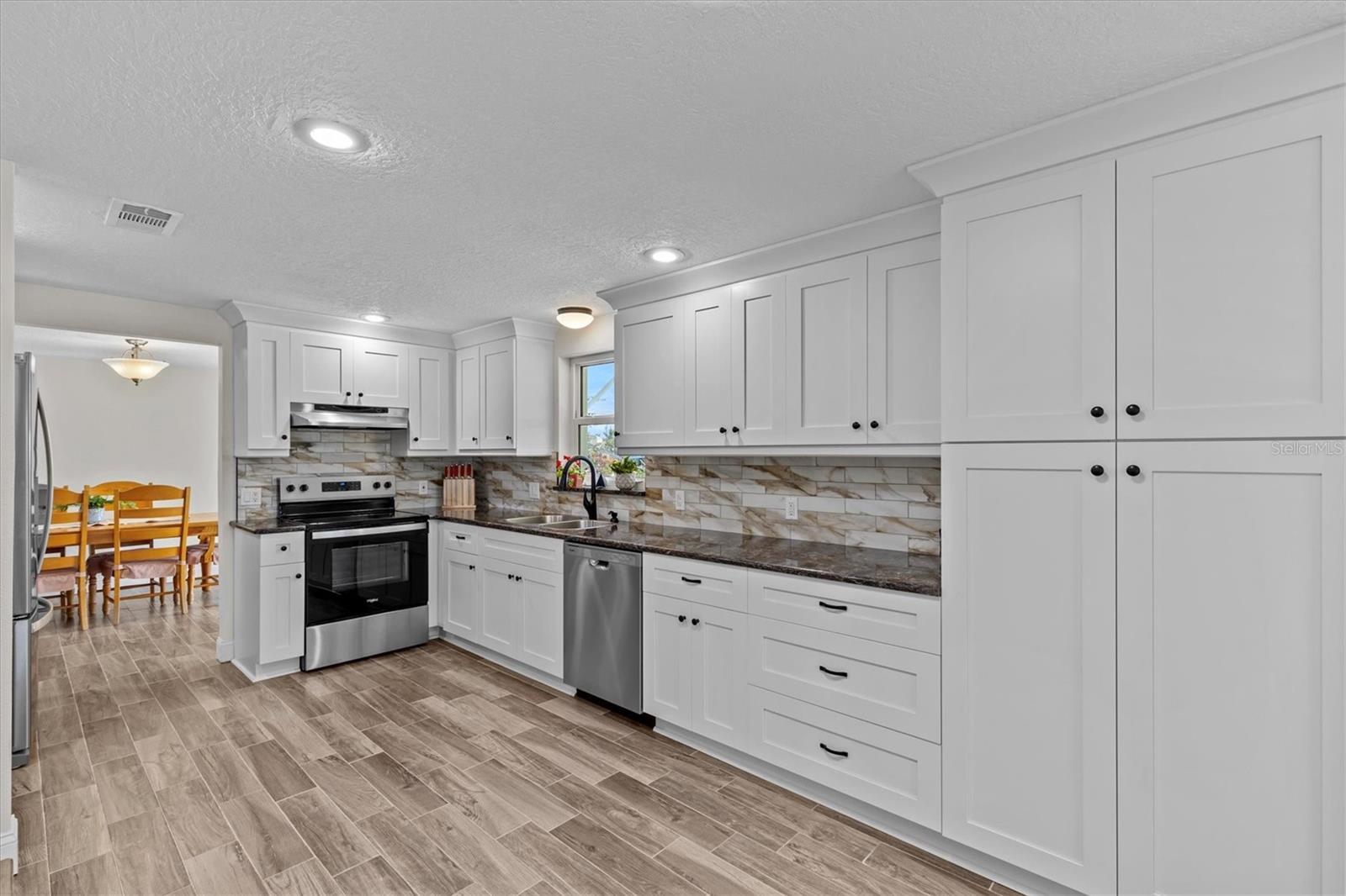 3328 GULFVIEW DR