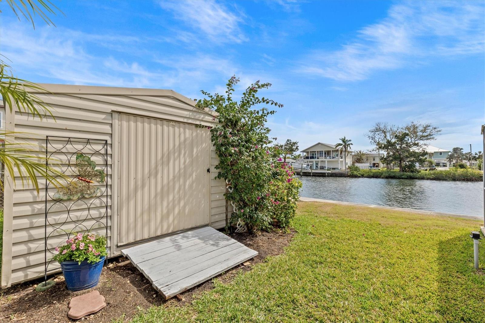 3328 GULFVIEW DR