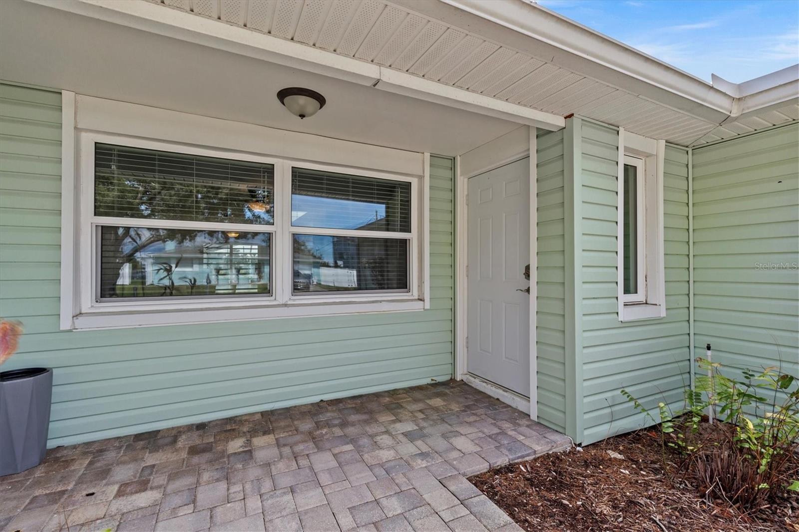 3328 GULFVIEW DR