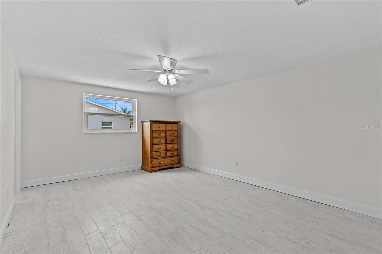 3328 GULFVIEW DR
