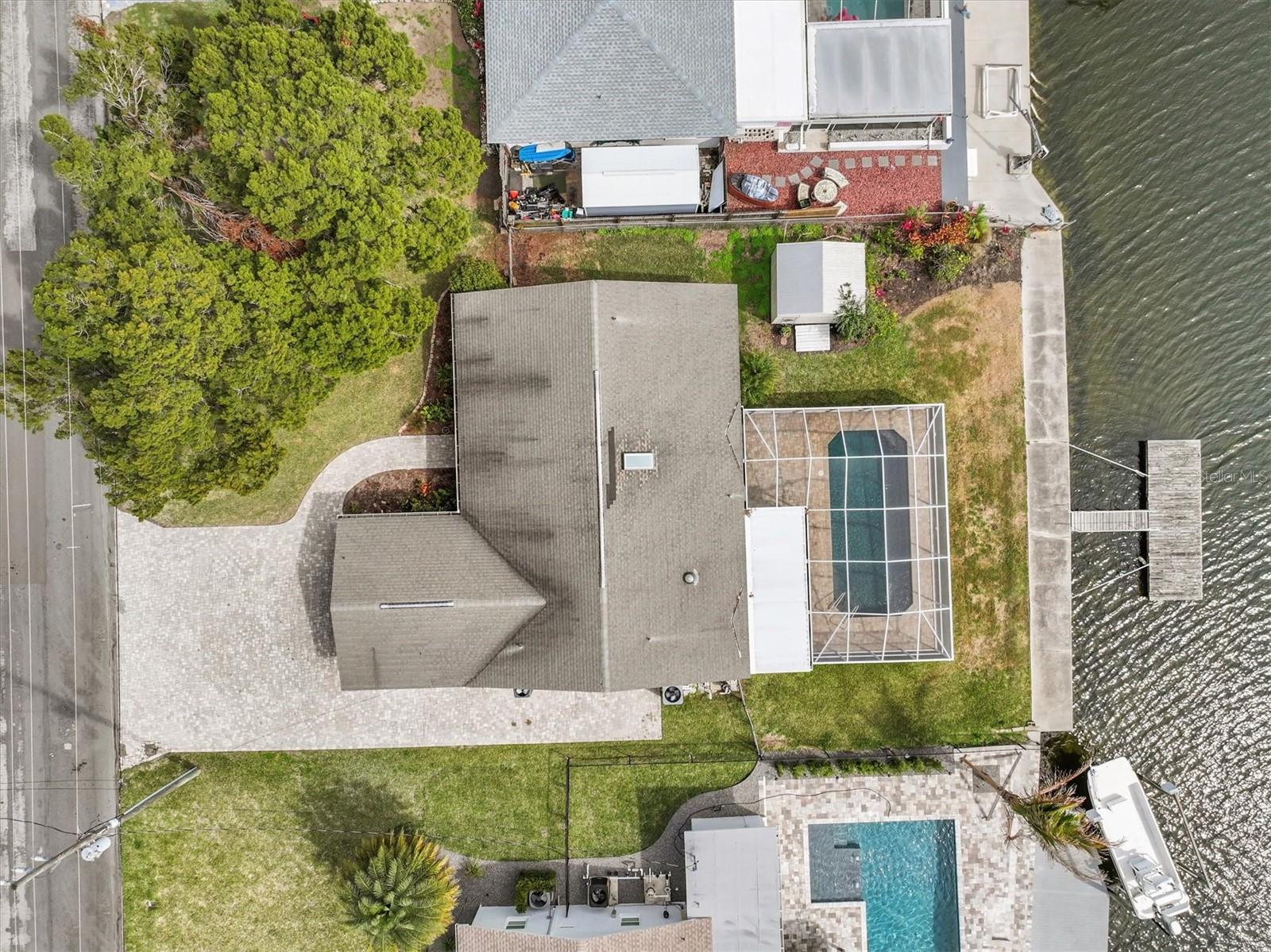 3328 GULFVIEW DR