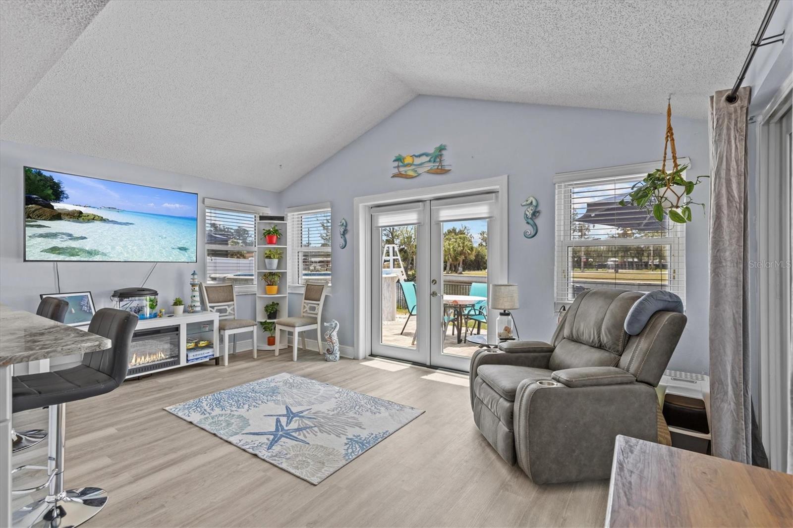 7626 HATTERAS DR