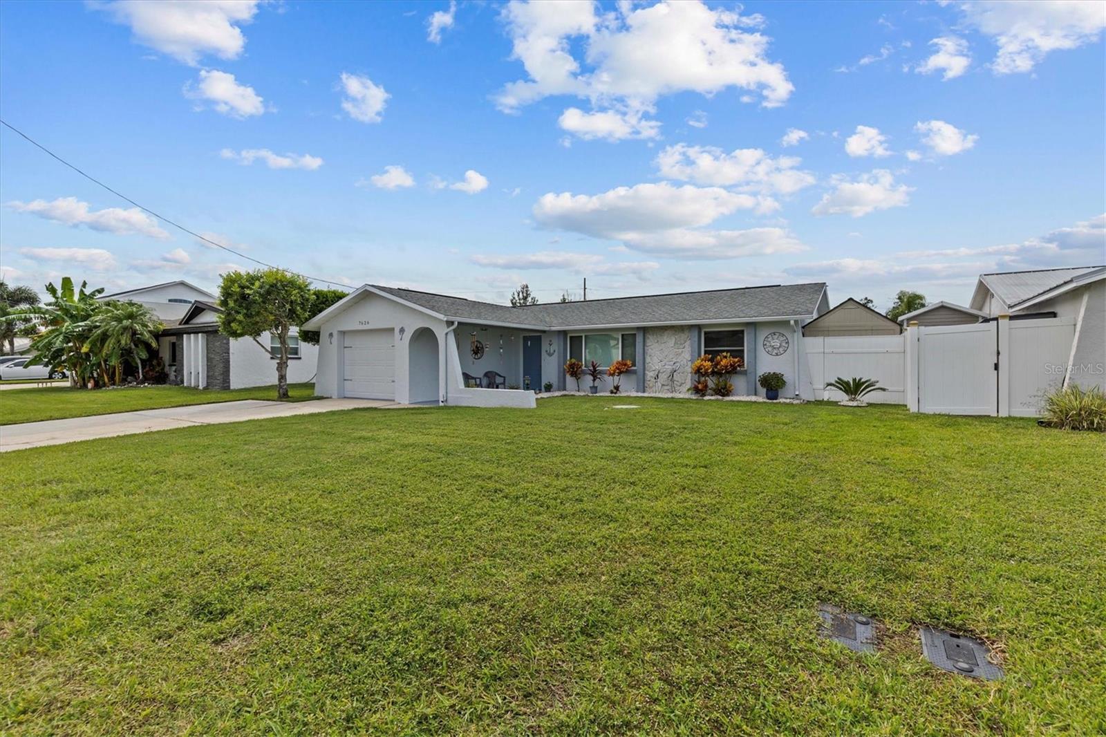 7626 HATTERAS DR
