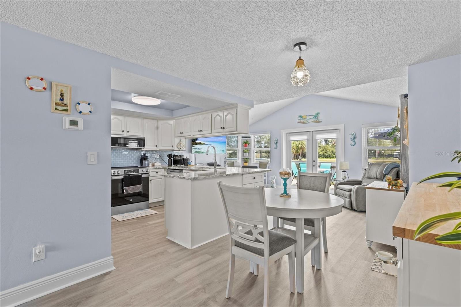 7626 HATTERAS DR