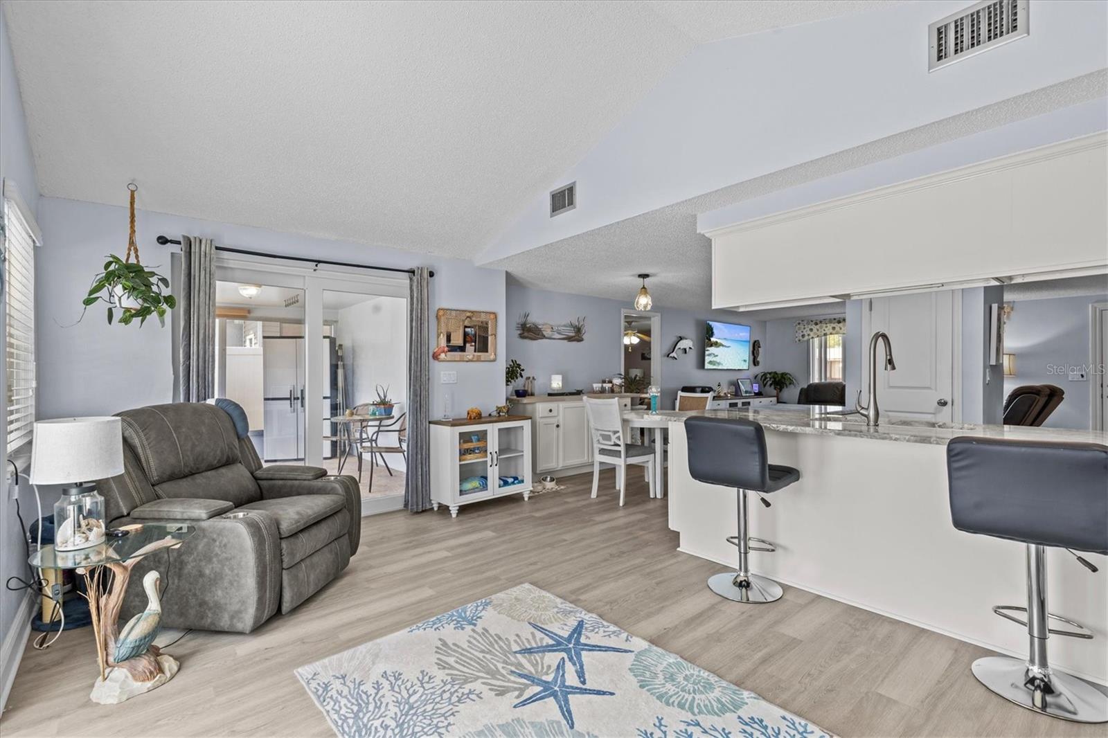 7626 HATTERAS DR