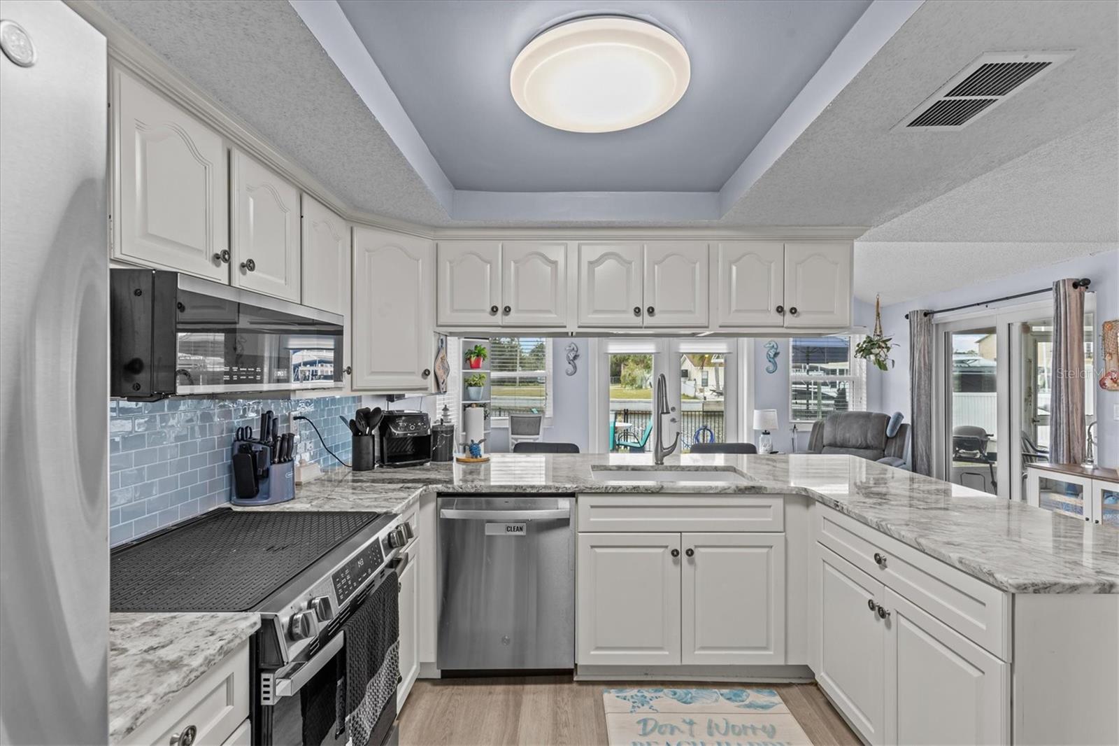 7626 HATTERAS DR