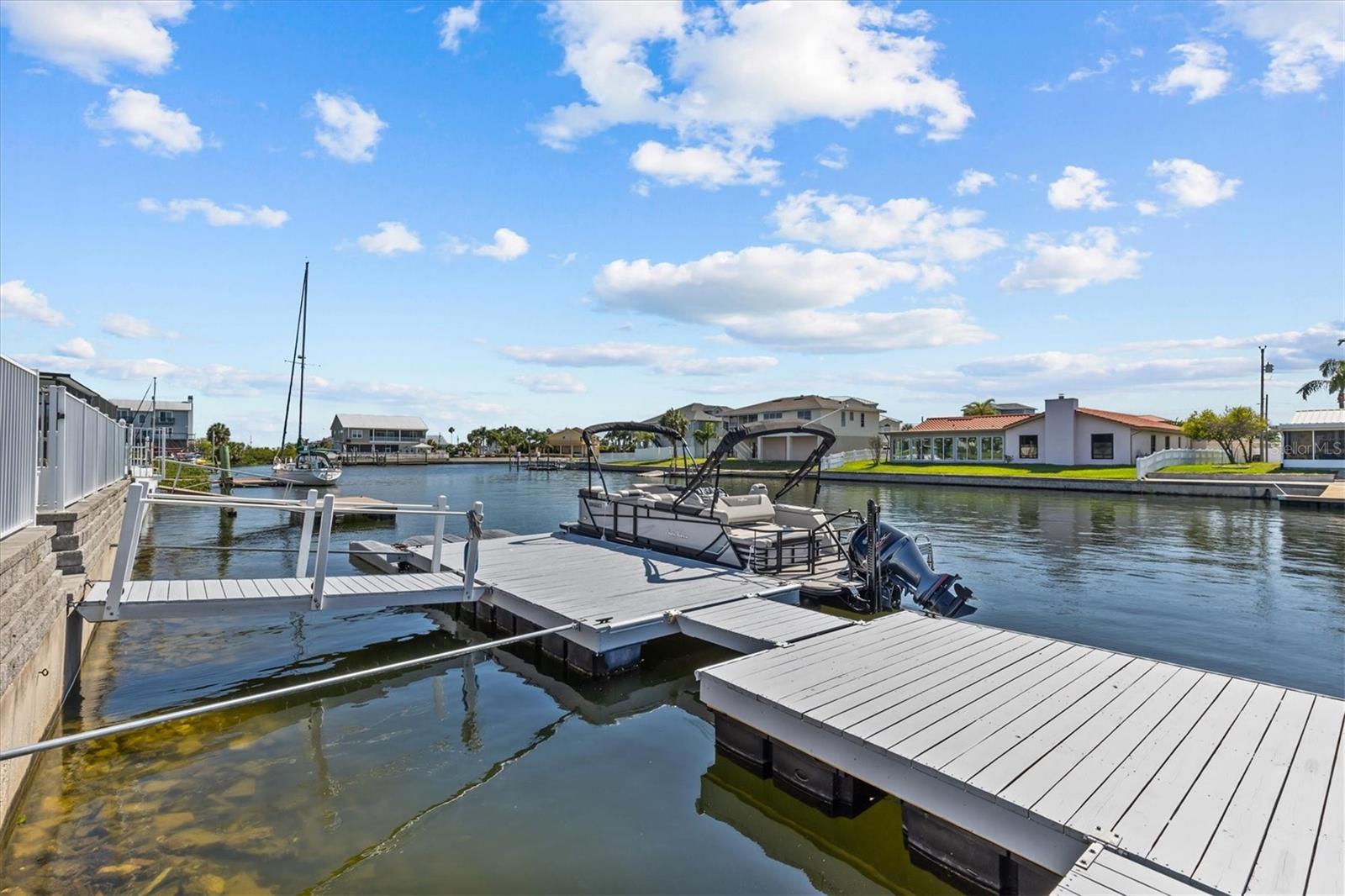 4387 6TH ISLE DR
