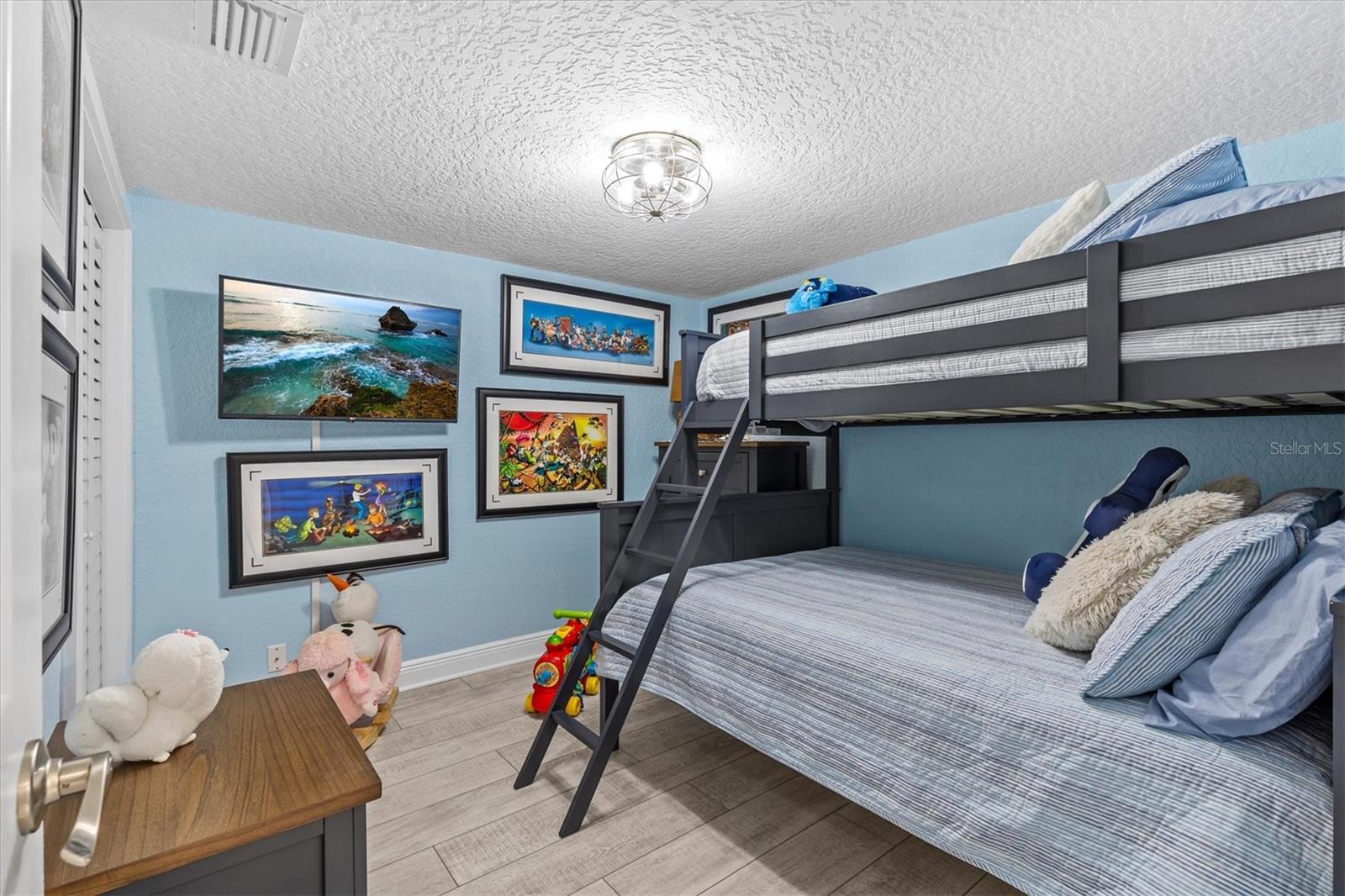 4387 6TH ISLE DR