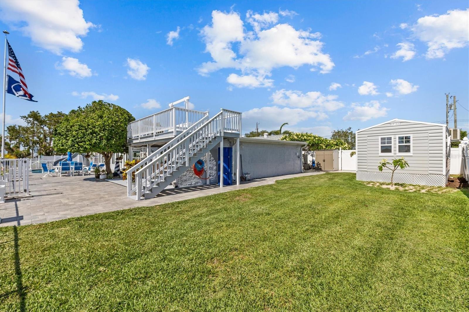 4387 6TH ISLE DR