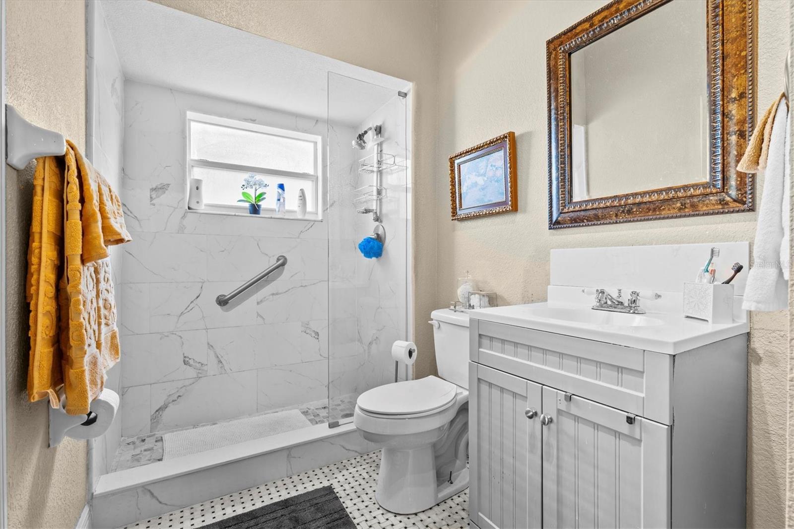 15439 CAMBRIA DR