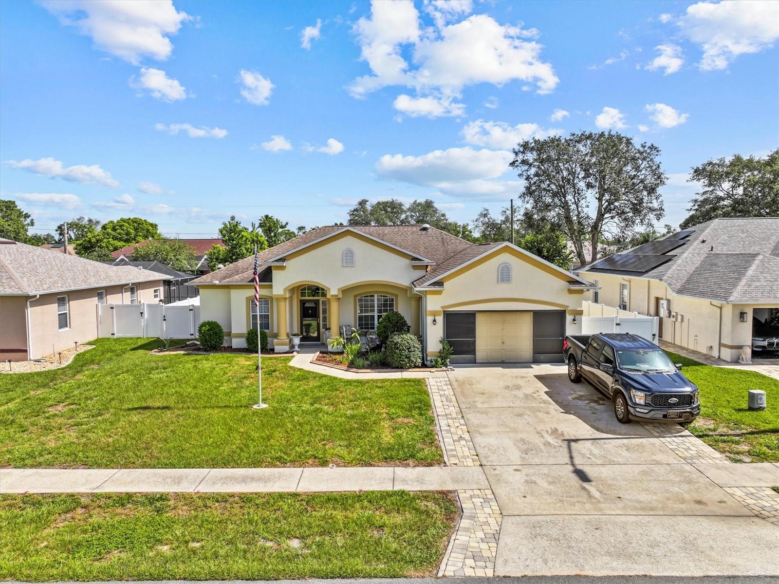 15439 CAMBRIA DR