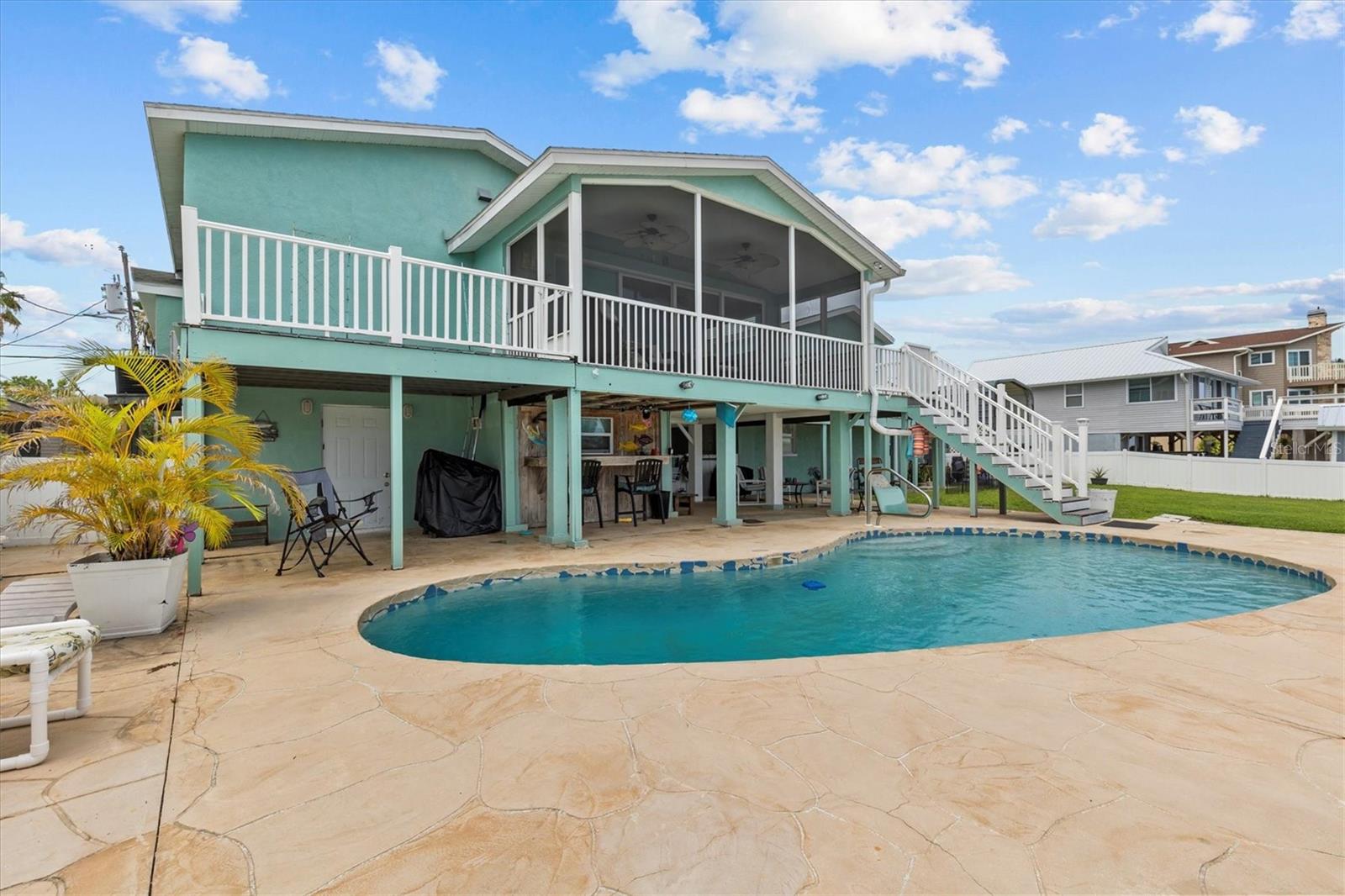3337 MANGROVE DR