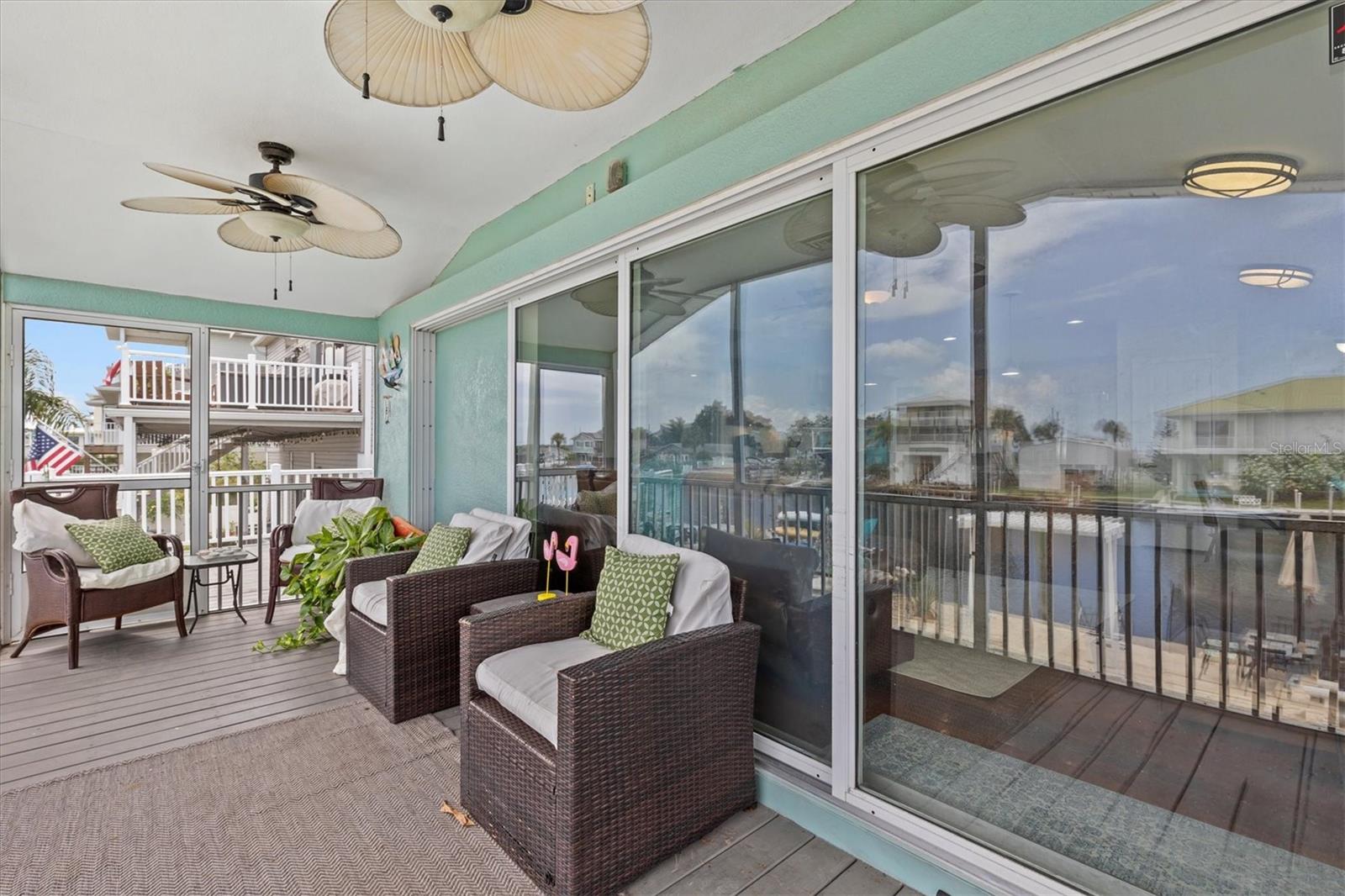 3337 MANGROVE DR