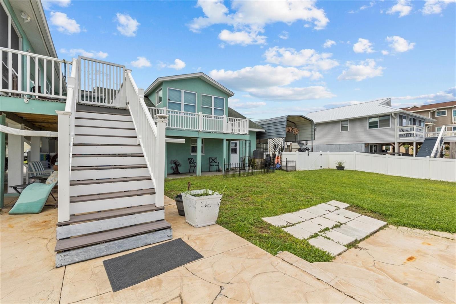 3337 MANGROVE DR