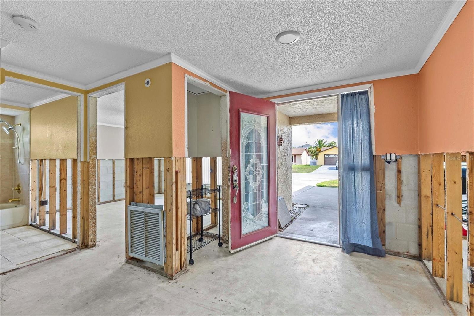 7432 SOUTHWIND DR