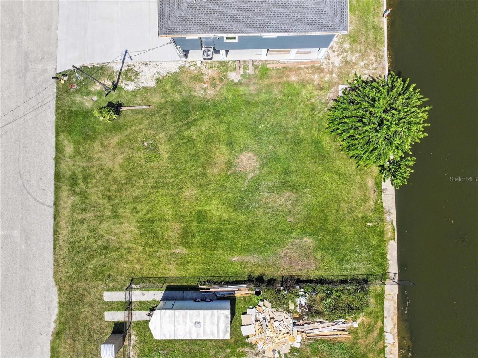 6262 ISLAND DR