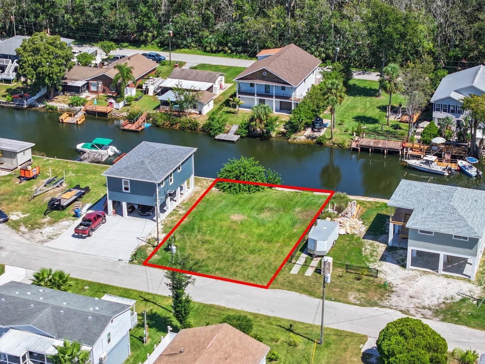 6262 ISLAND DR