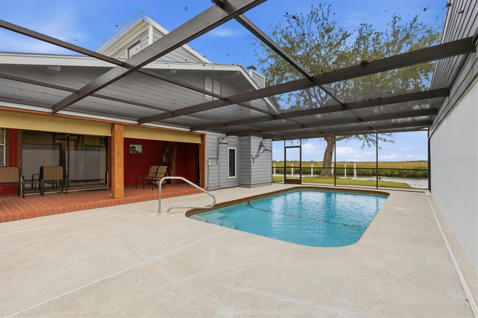 2487 SUNSET VISTA DR