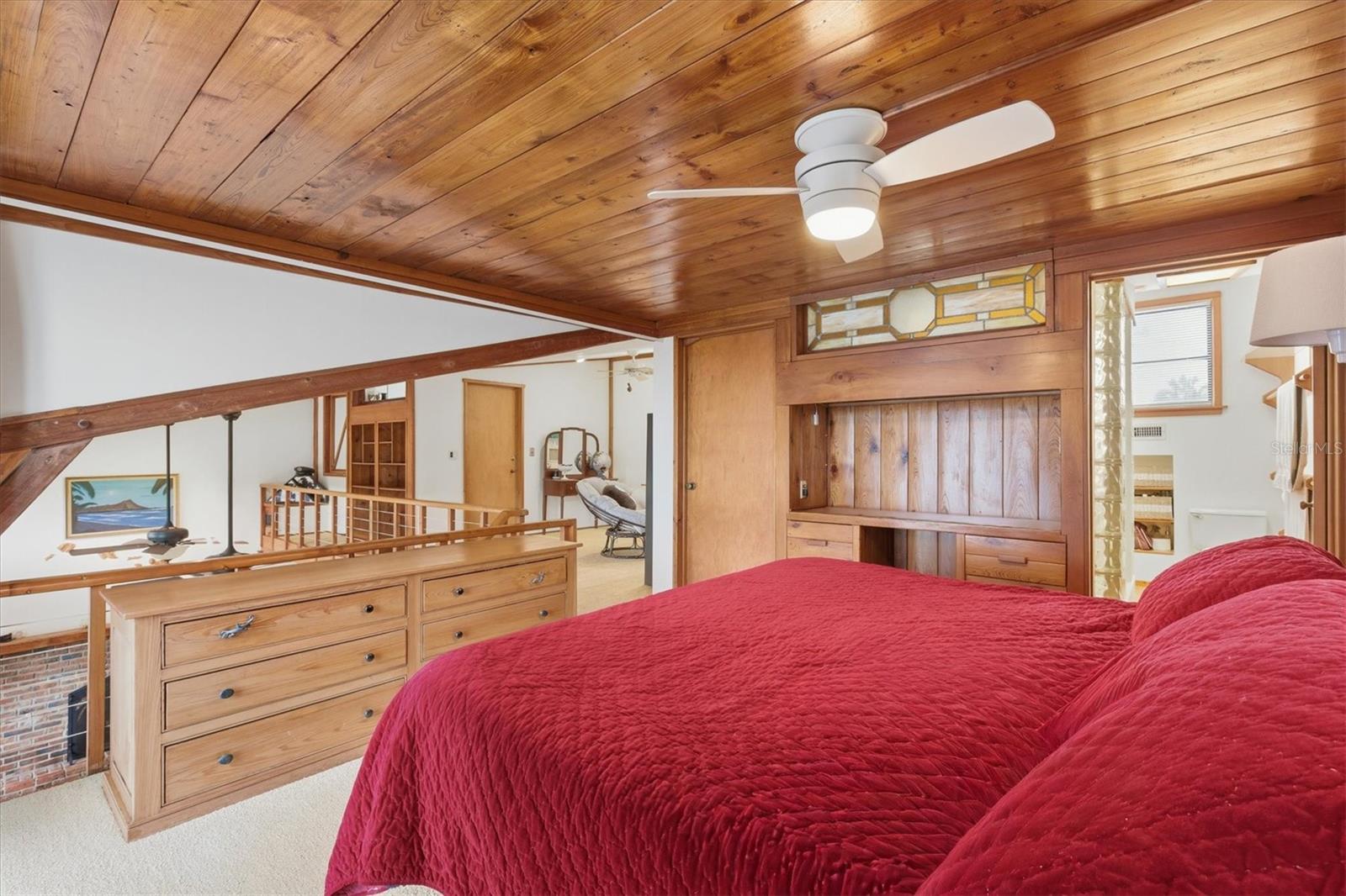 2487 SUNSET VISTA DR