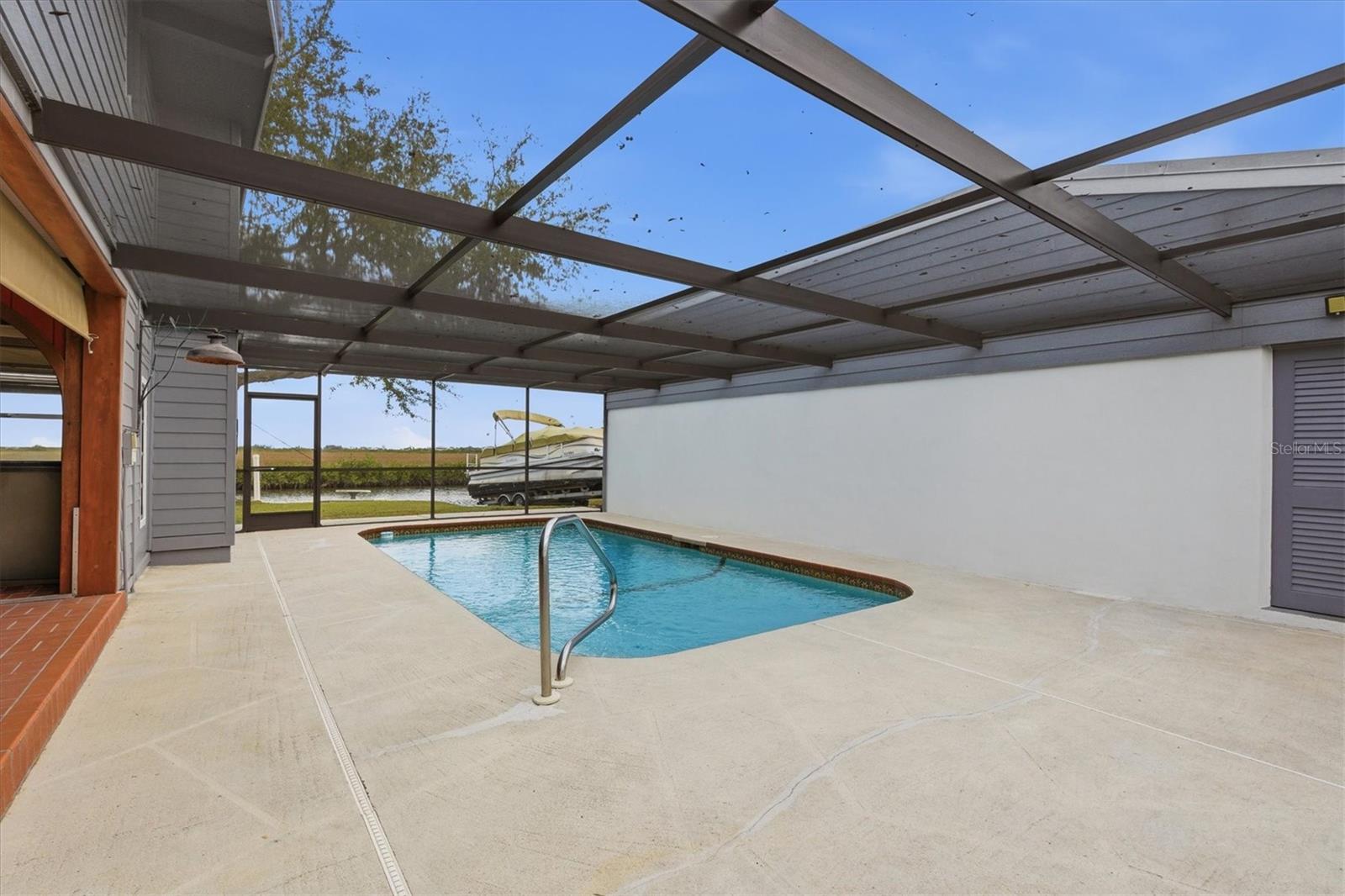 2487 SUNSET VISTA DR