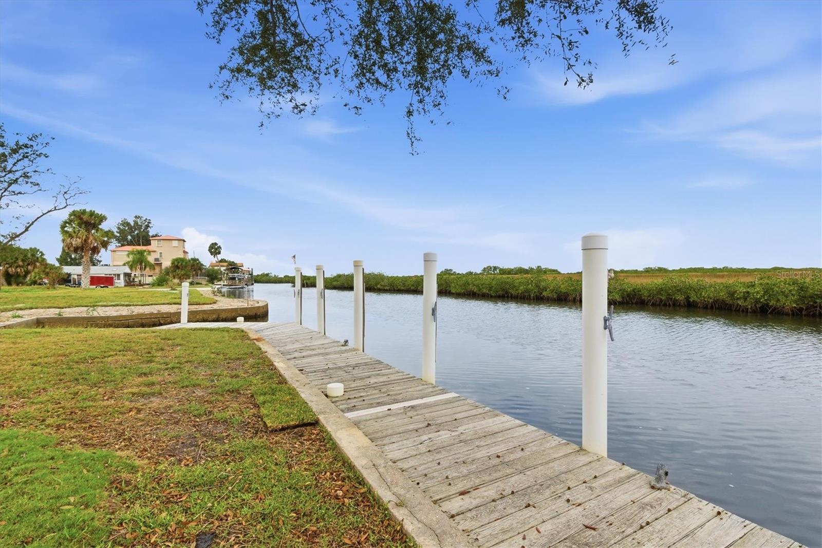 2487 SUNSET VISTA DR