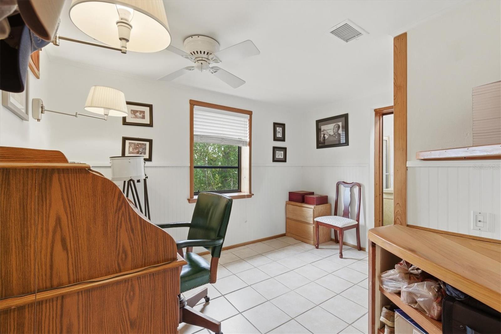 2487 SUNSET VISTA DR