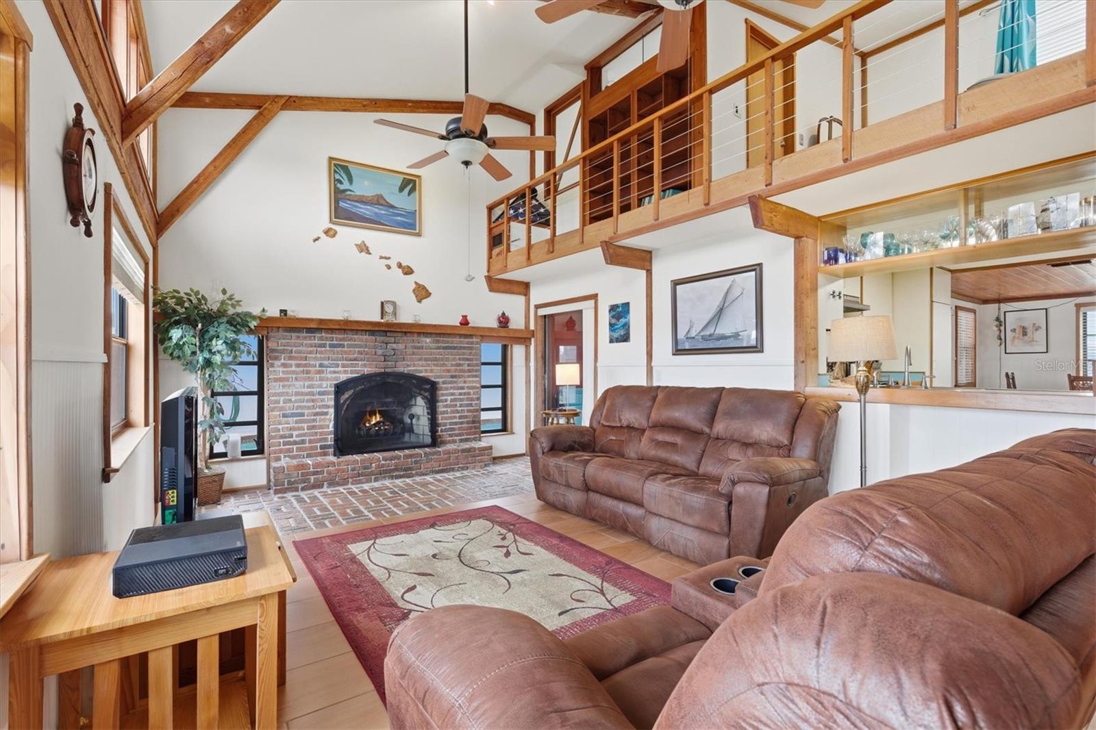 2487 SUNSET VISTA DR