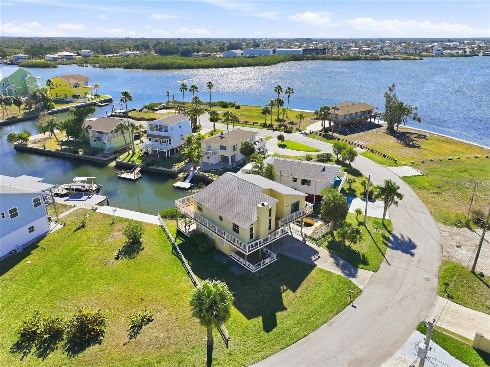 6420 DRIFTWOOD DR