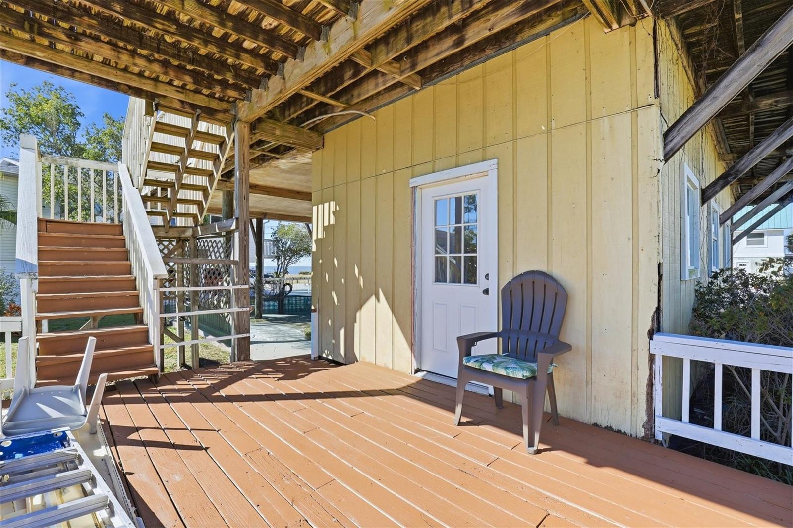 6420 DRIFTWOOD DR