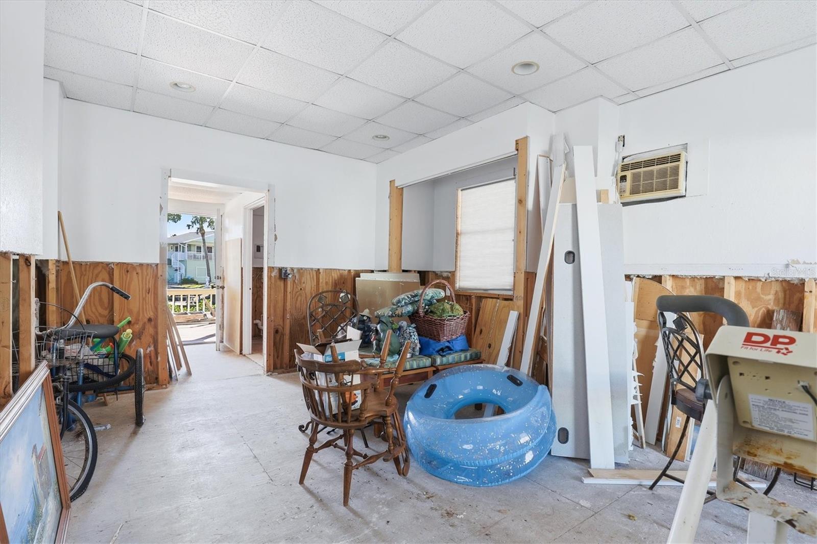 6420 DRIFTWOOD DR