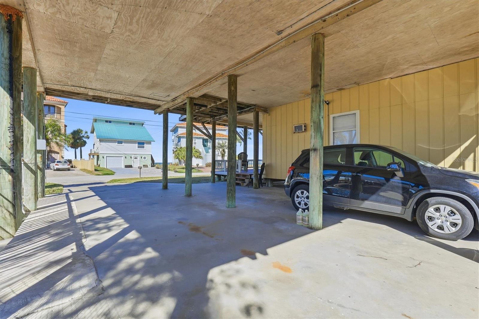 6420 DRIFTWOOD DR