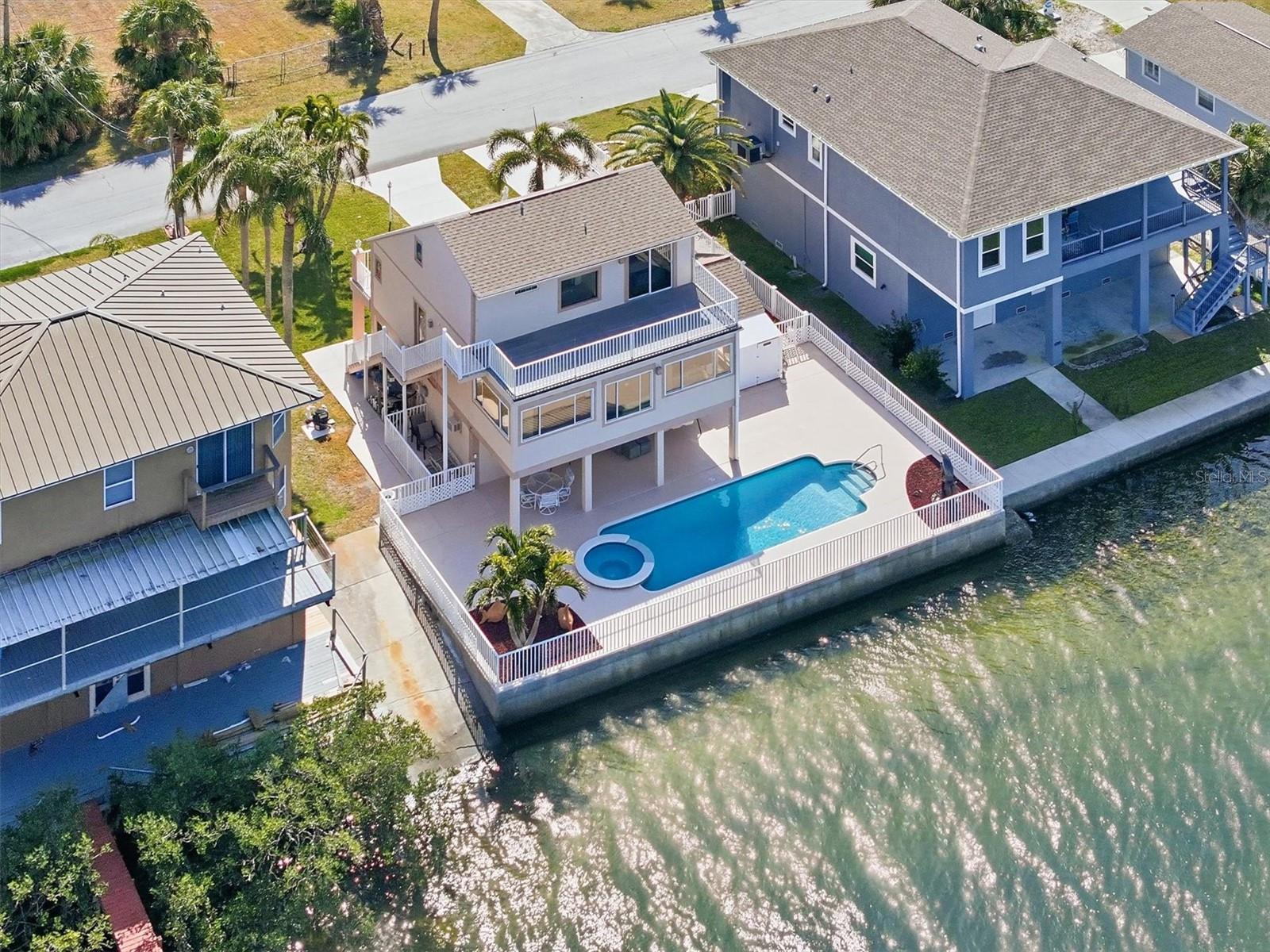 6511 DRIFTWOOD DR