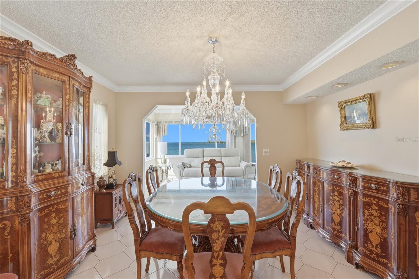 6511 DRIFTWOOD DR