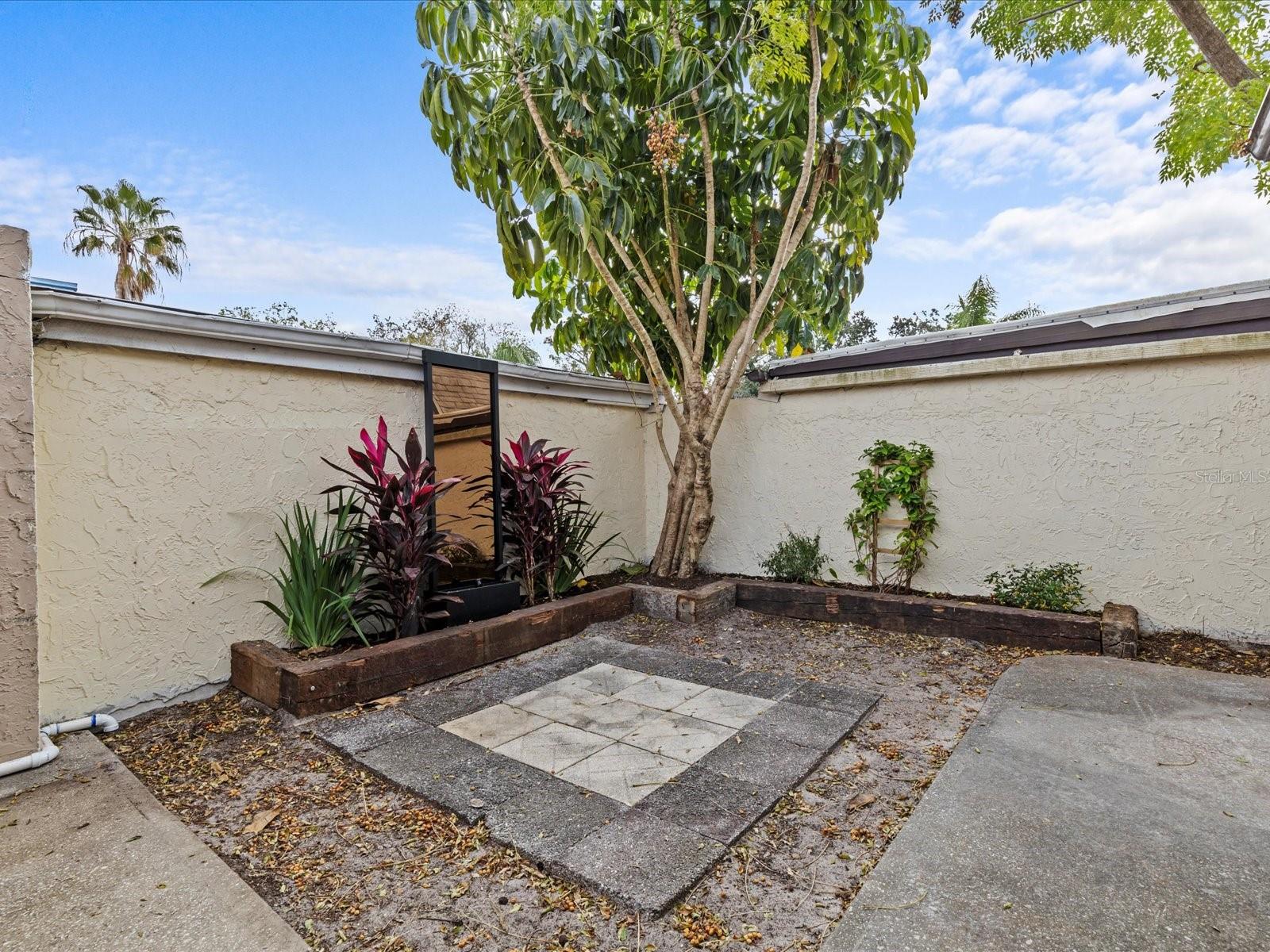 12224 MAGNOLIA GROVE LN