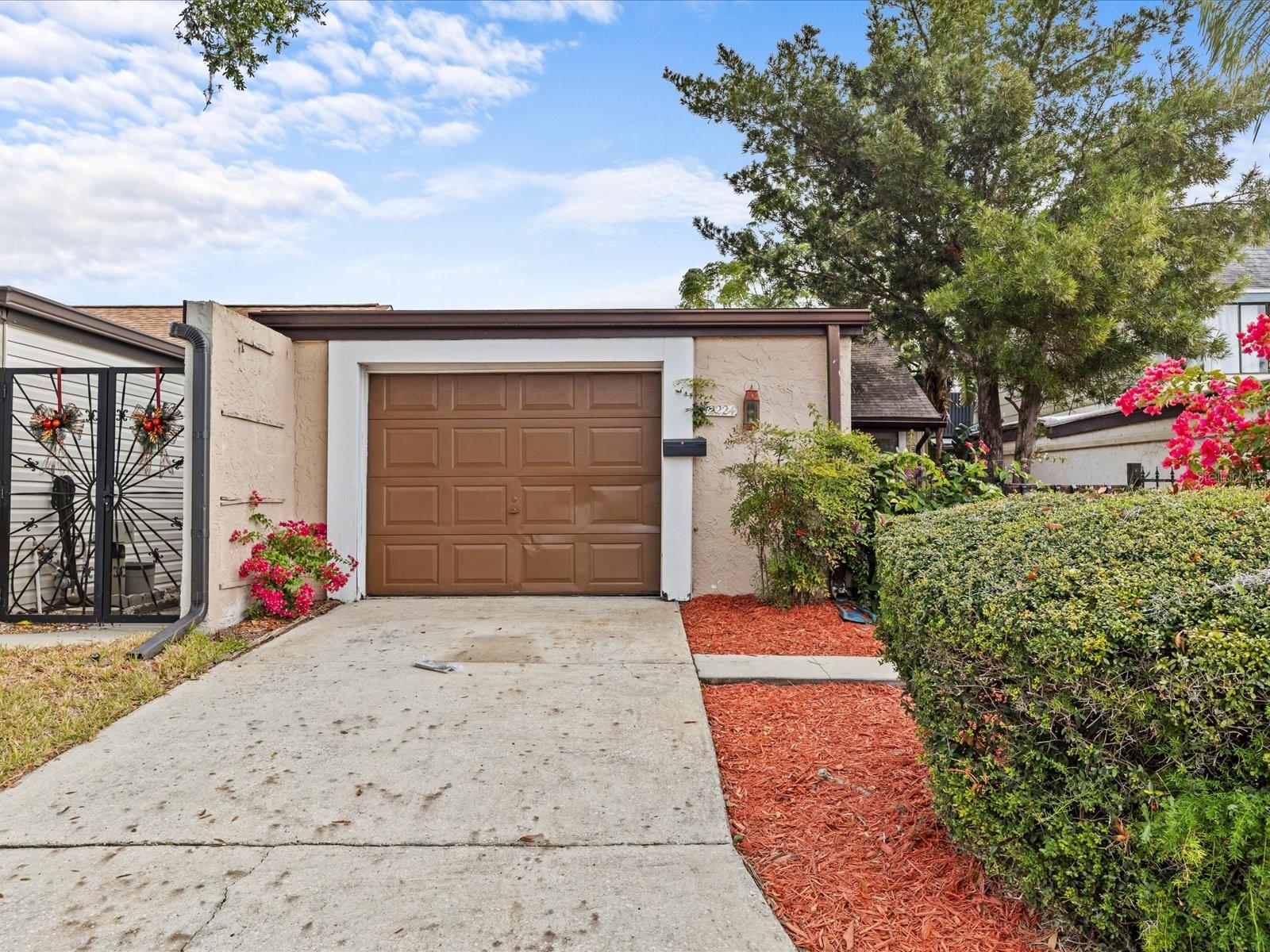 12224 MAGNOLIA GROVE LN