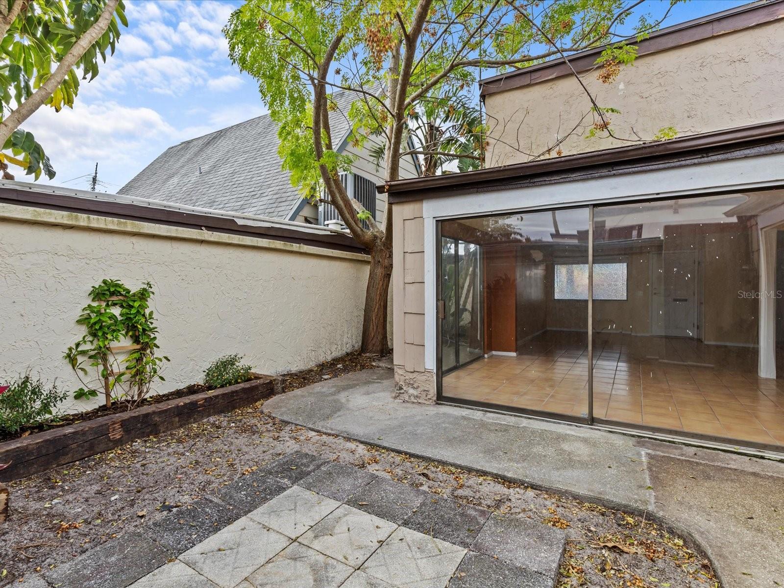 12224 MAGNOLIA GROVE LN